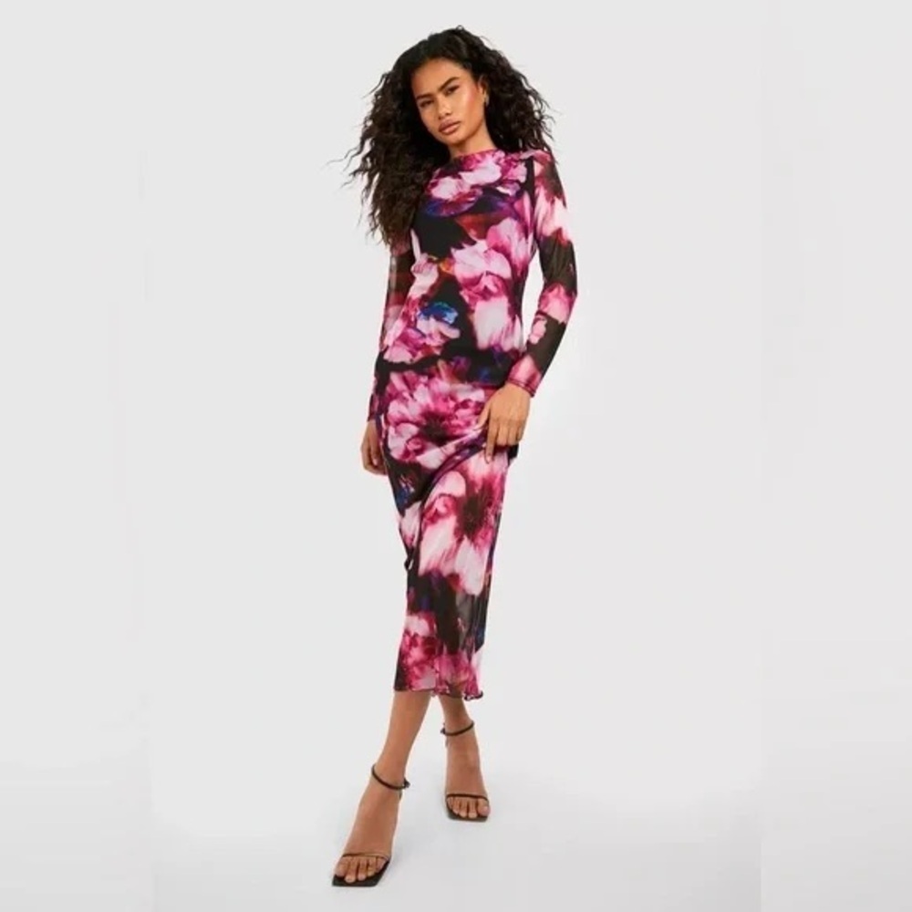boohoo | FLORAL MESH LOW BACK MAXI DRESS Various Sizes Available